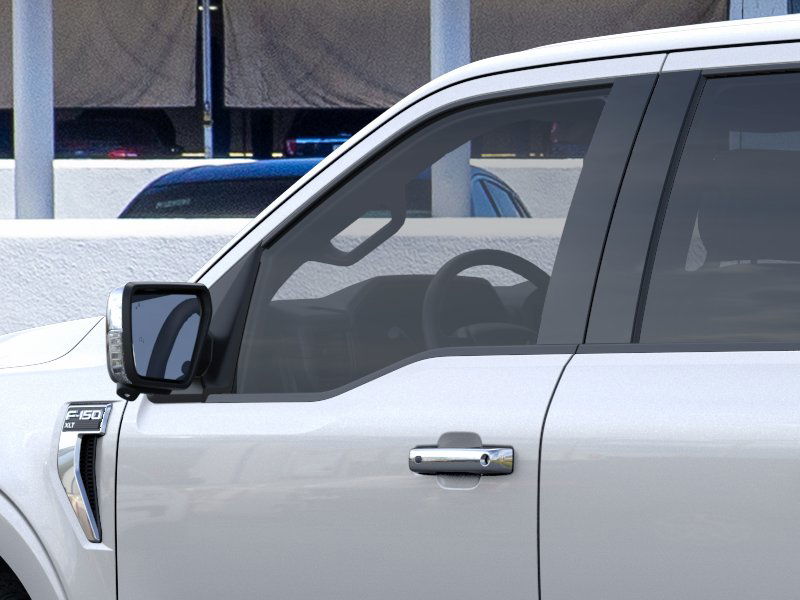 2025 Ford F-150 XLT photo 23