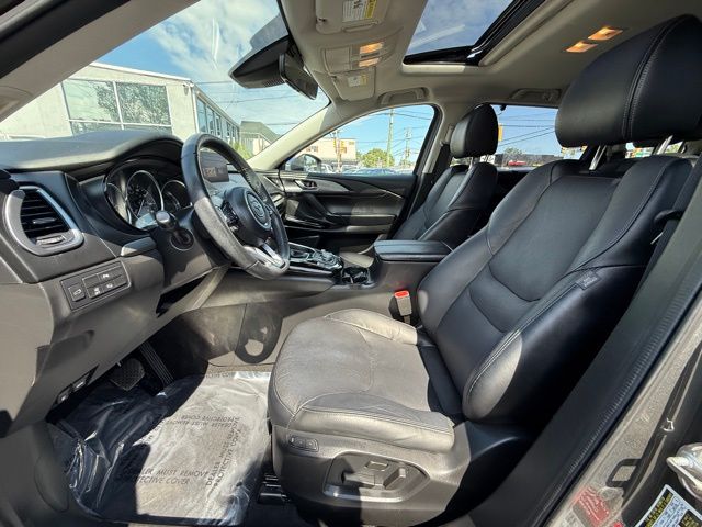 2022 Mazda CX-9 Touring photo 14
