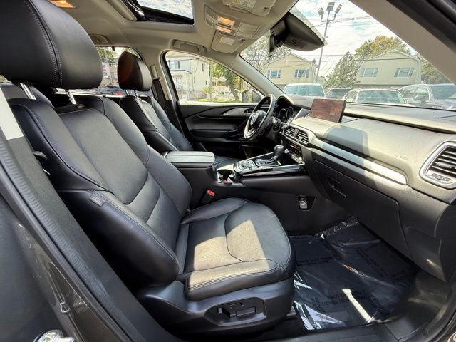 2022 Mazda CX-9 Touring photo 23