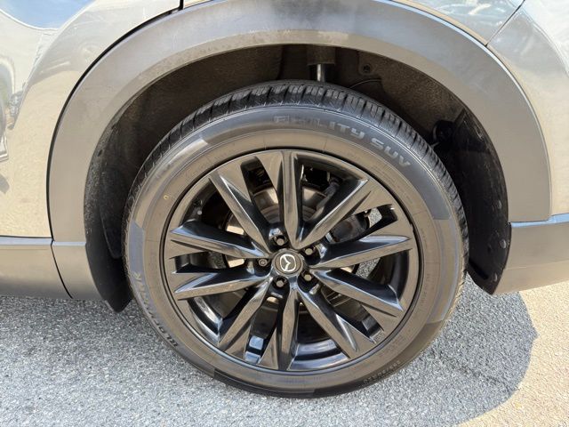 2022 Mazda CX-9 Touring photo 35