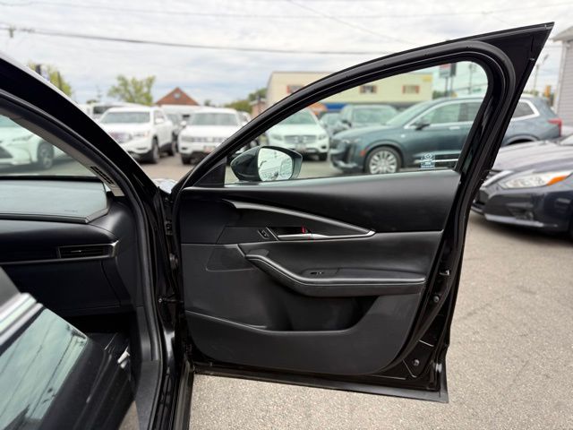 2022 Mazda CX-30 2.5 Select photo 24