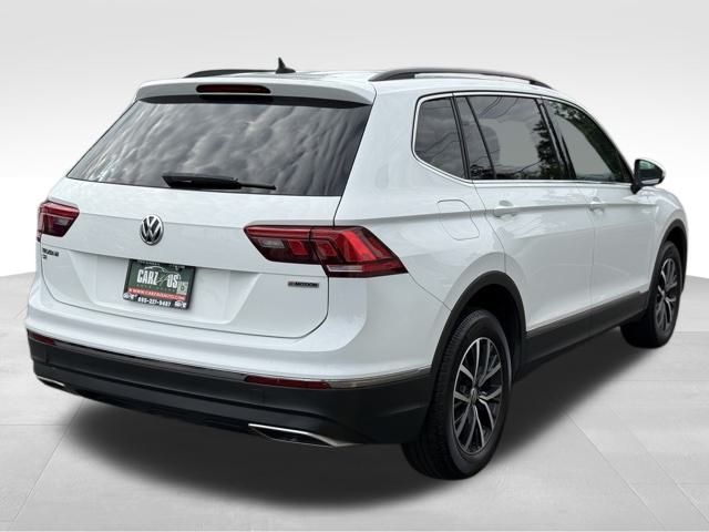2020 Volkswagen Tiguan SE photo 2