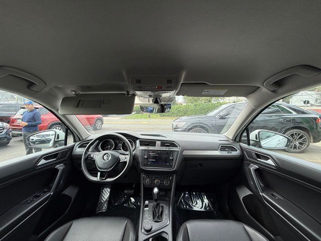 2020 Volkswagen Tiguan SE photo 21