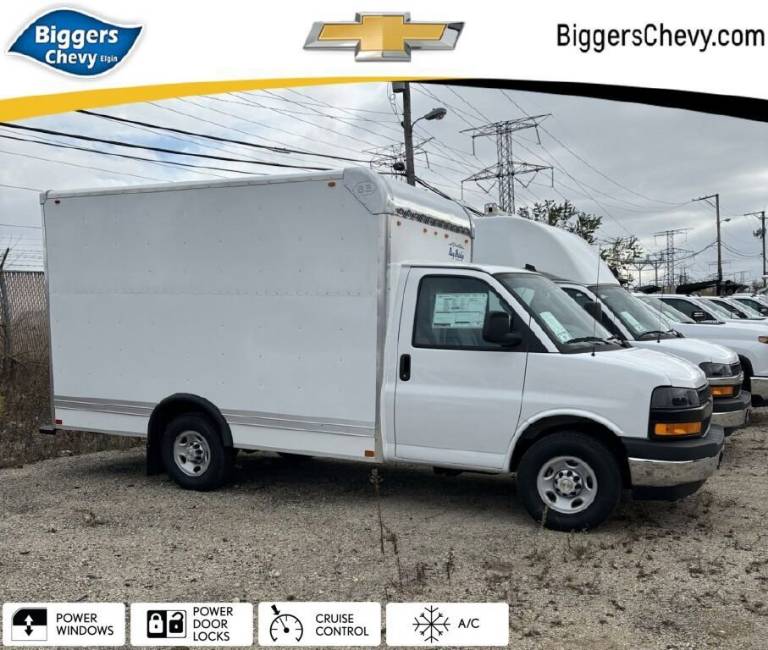 2024 Chevrolet Express Commercial Cutaway 1WT