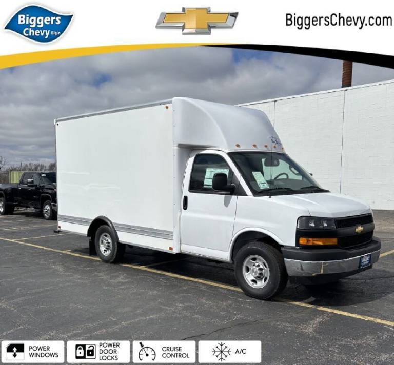 2024 Chevrolet Express Commercial Cutaway 1WT
