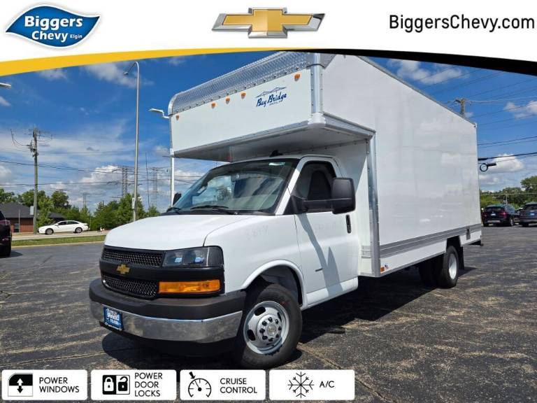 2025 Chevrolet Express Commercial Cutaway 1WT