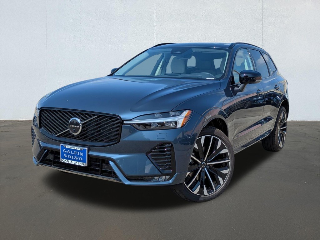 2026 Volvo XC60 B5 Ultra