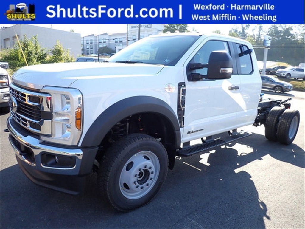 New 2025 Ford F-450SD XL