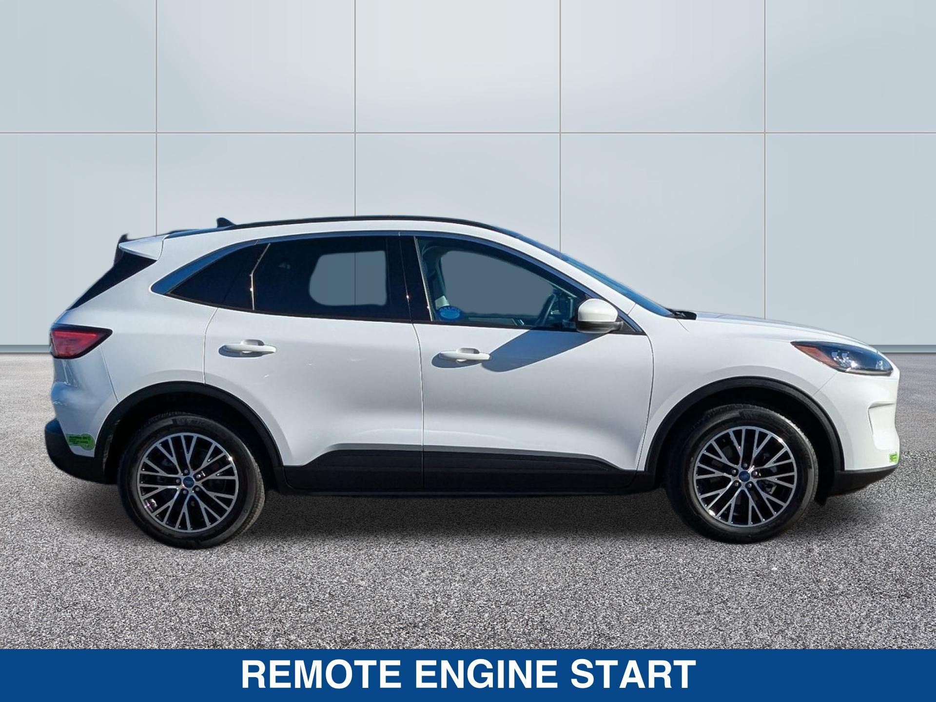 2022 Ford Escape SEL Plug-In Hybrid photo 6