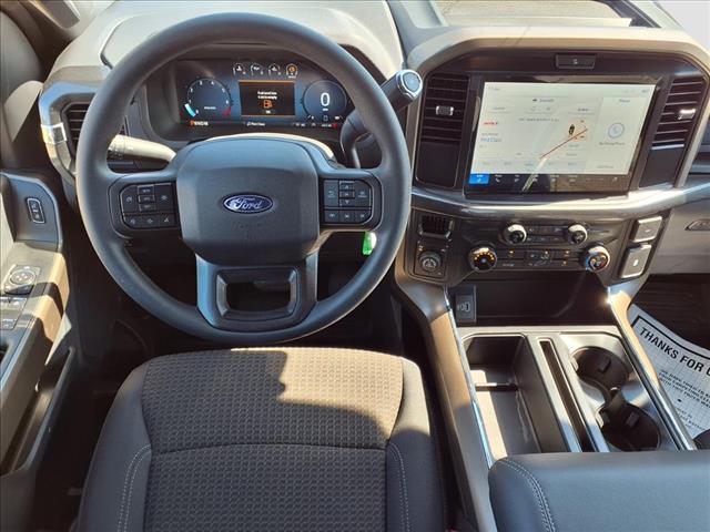 2025 Ford F-150 STX photo 4