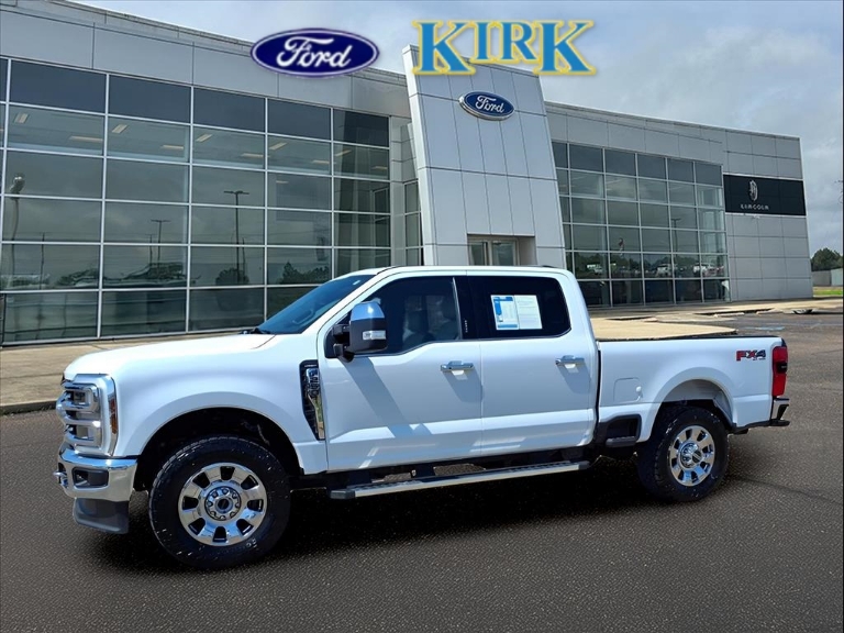 2024 Ford F-250 Super Duty LARIAT