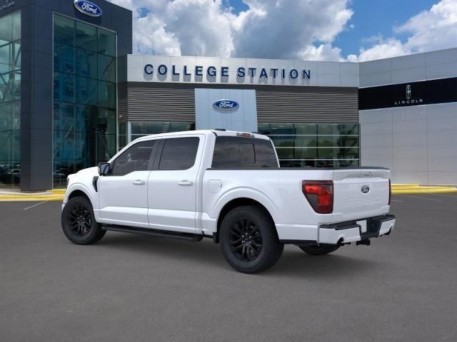 2025 Ford F-150 XLT photo 4