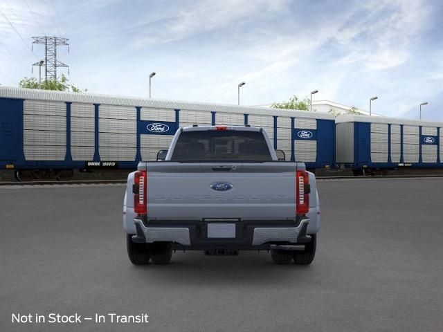 2026 Ford F-350 photo 4