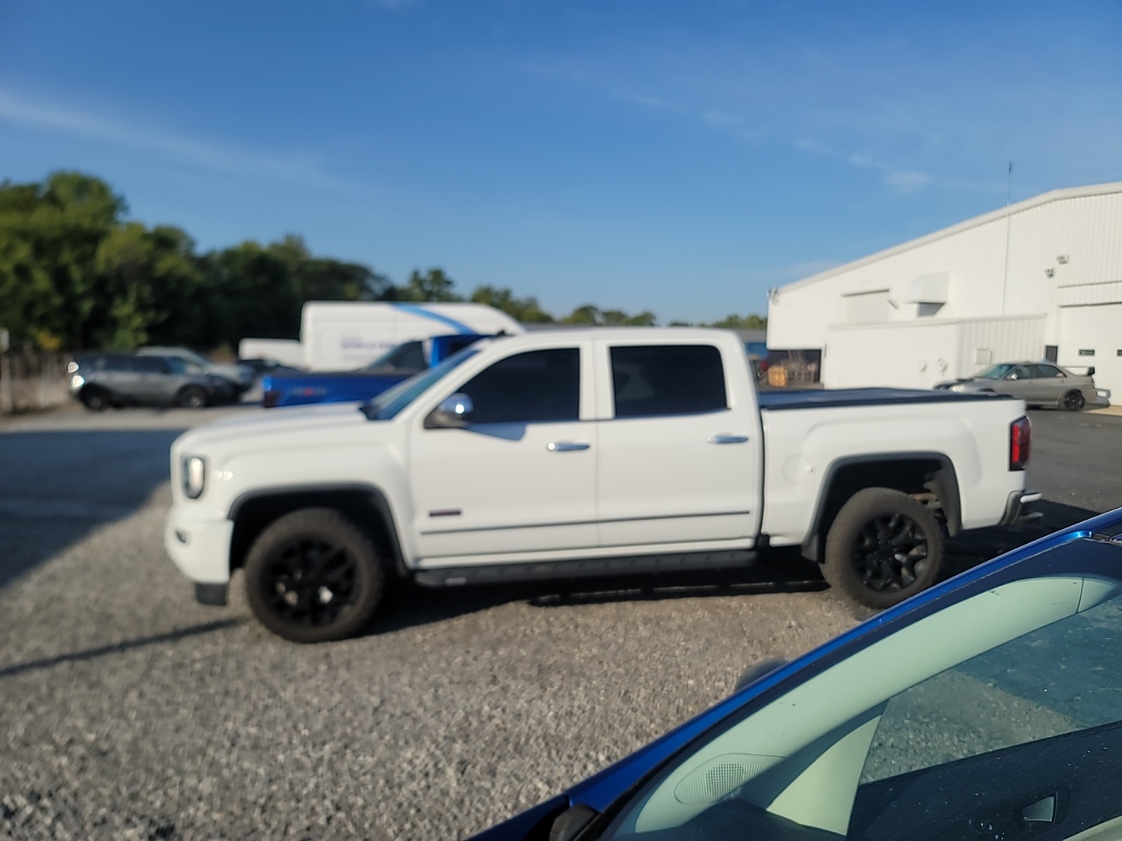 2016 Gmc Sierra SLE photo 4