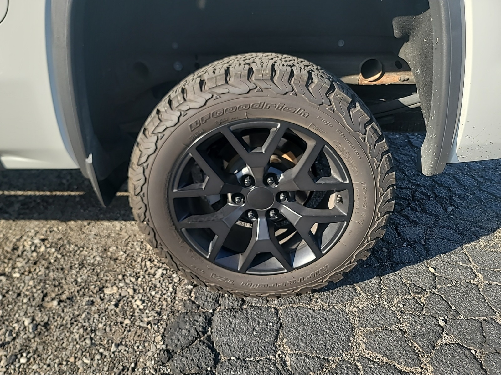 2016 Gmc Sierra SLE photo 8