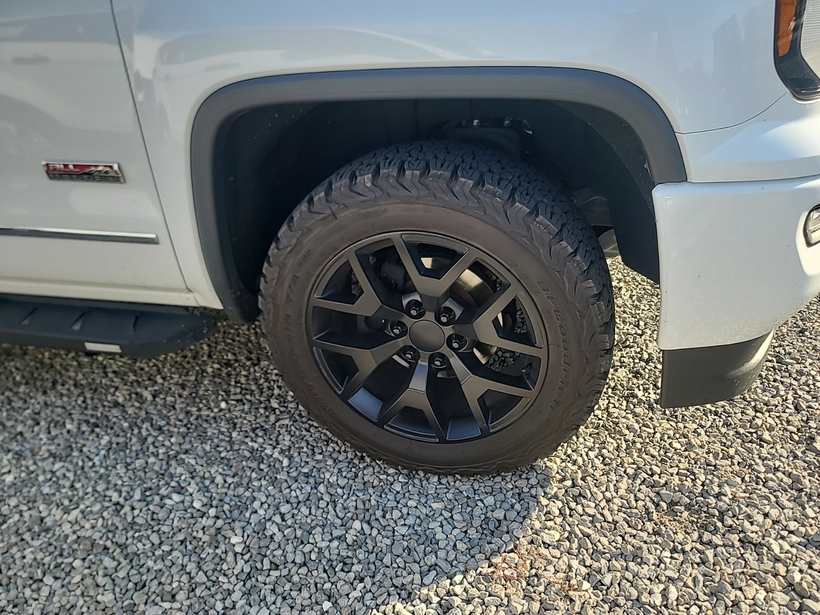 2016 Gmc Sierra SLE photo 10