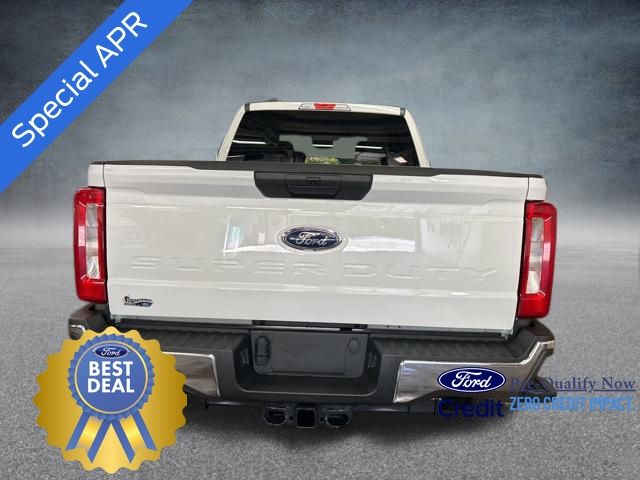 2026 Ford F-350 photo 4