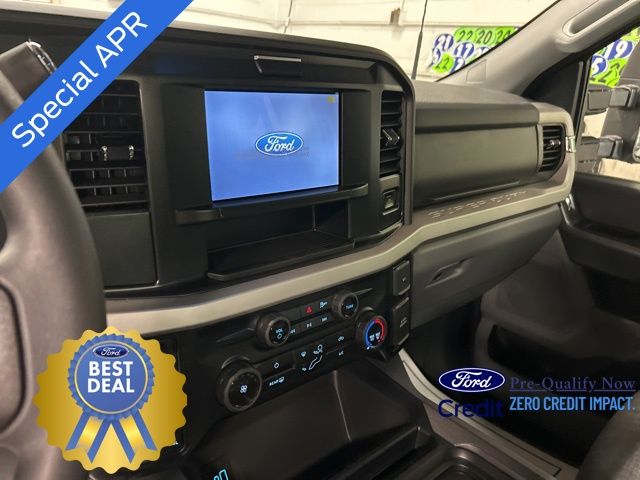 2026 Ford F-350 photo 14