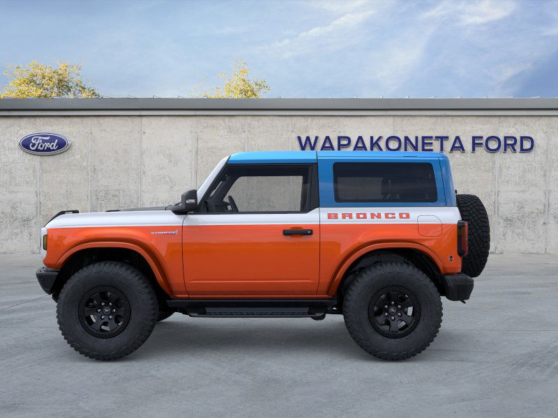 2025 Ford Bronco First Edition photo 3