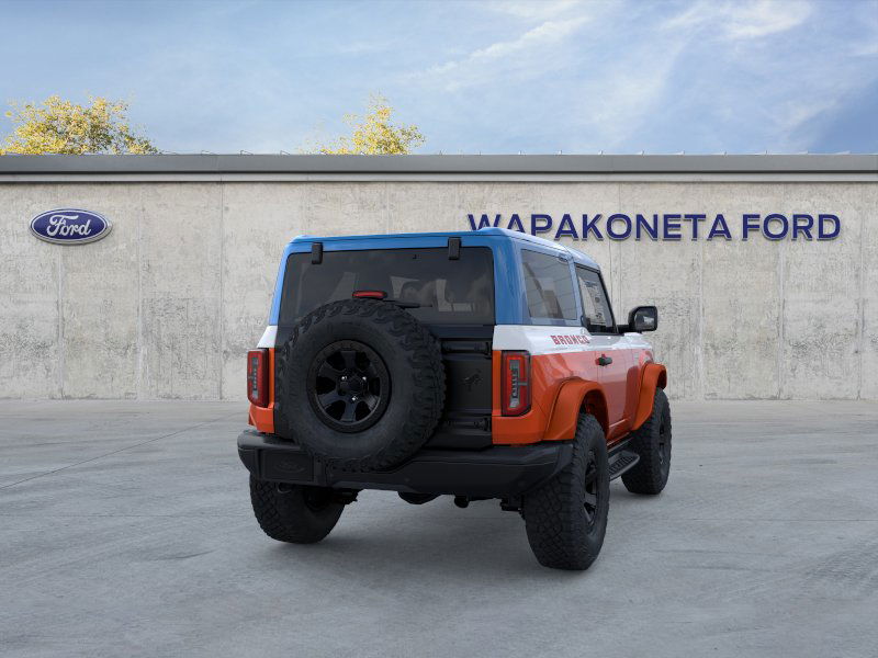 2025 Ford Bronco First Edition photo 8
