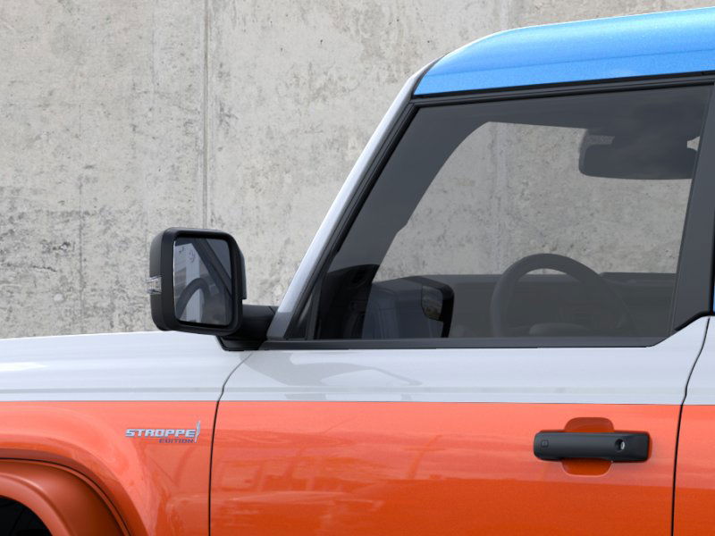 2025 Ford Bronco First Edition photo 20