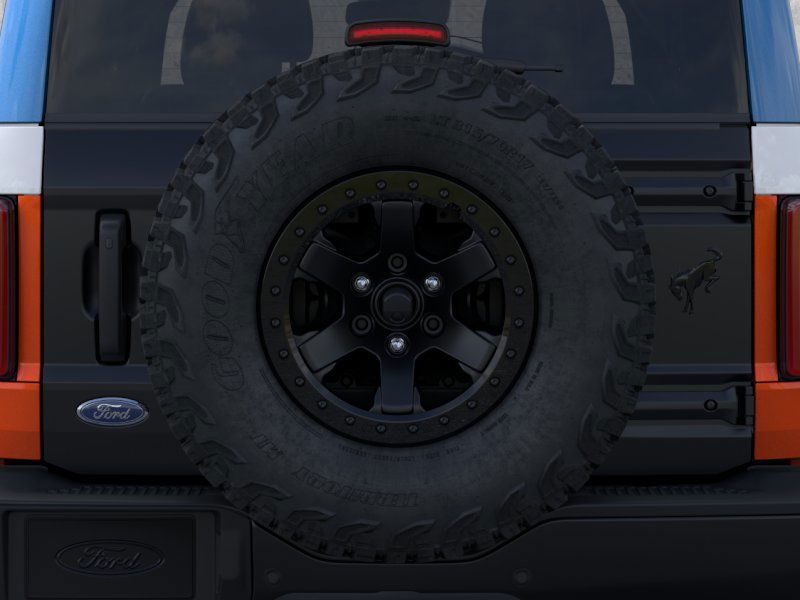 2025 Ford Bronco First Edition photo 22