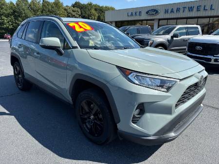 2020 Toyota RAV4 XLE