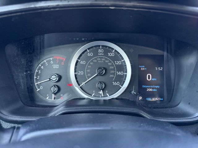 2022 Toyota Corolla LE photo 33