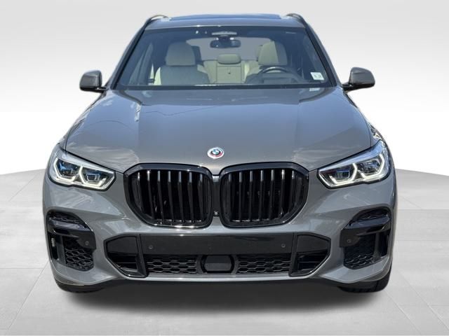 2023 Bmw X5 M50i photo 2