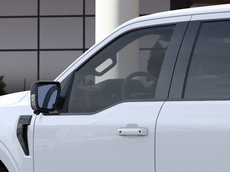 2025 Ford F-150 XLT photo 17