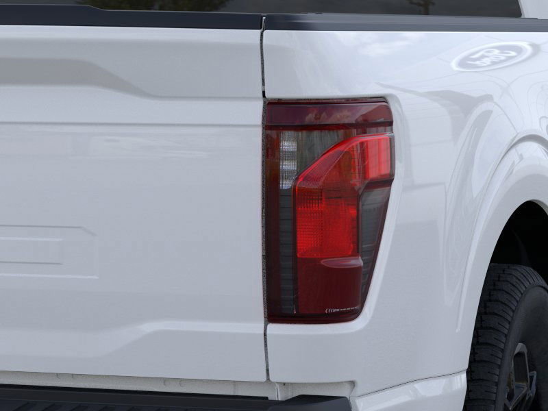 2025 Ford F-150 XLT photo 18