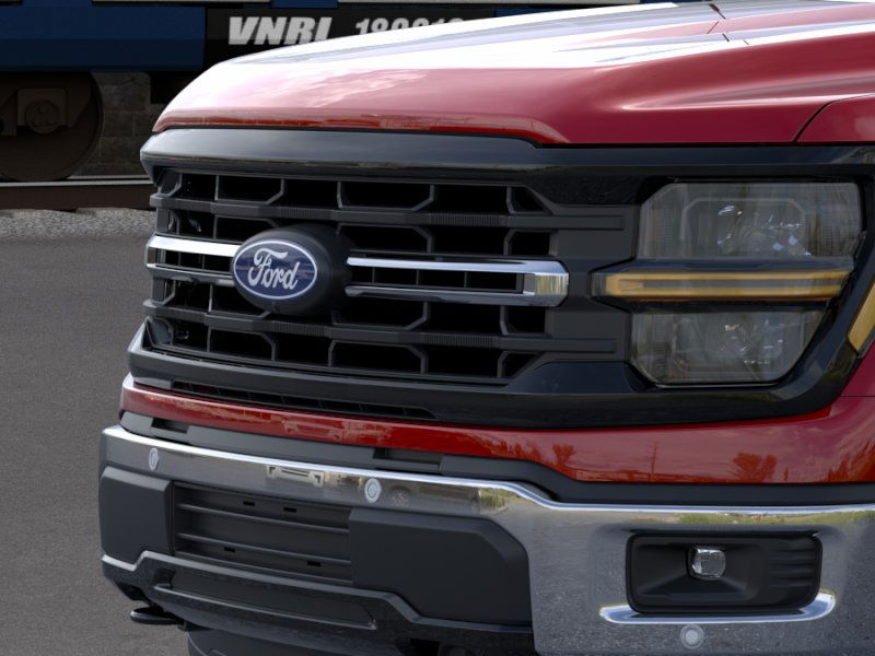 2025 Ford F-150 XLT photo 10