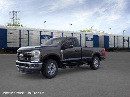 2026 Ford Super Duty F-350 SRW XLT