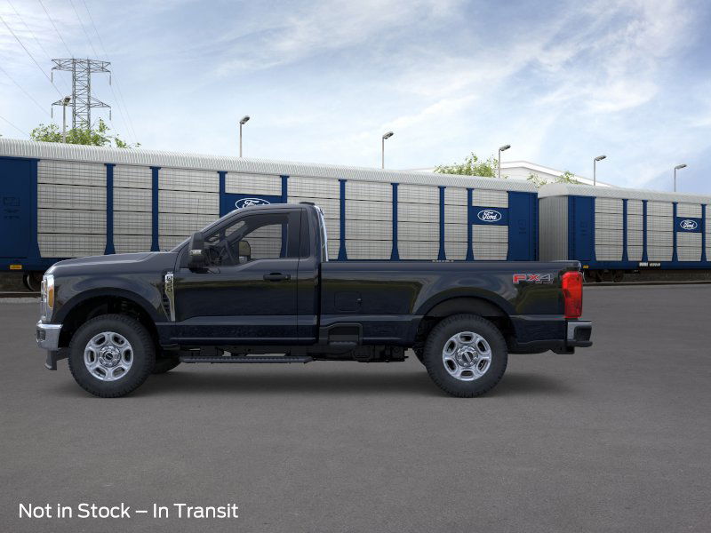 2026 Ford F-350 XLT photo 2