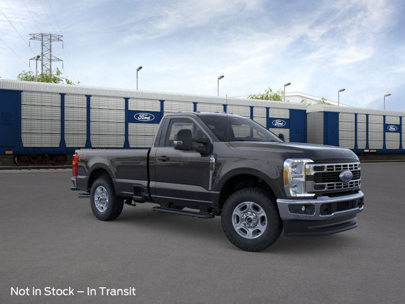 2026 Ford F-350 XLT photo 4