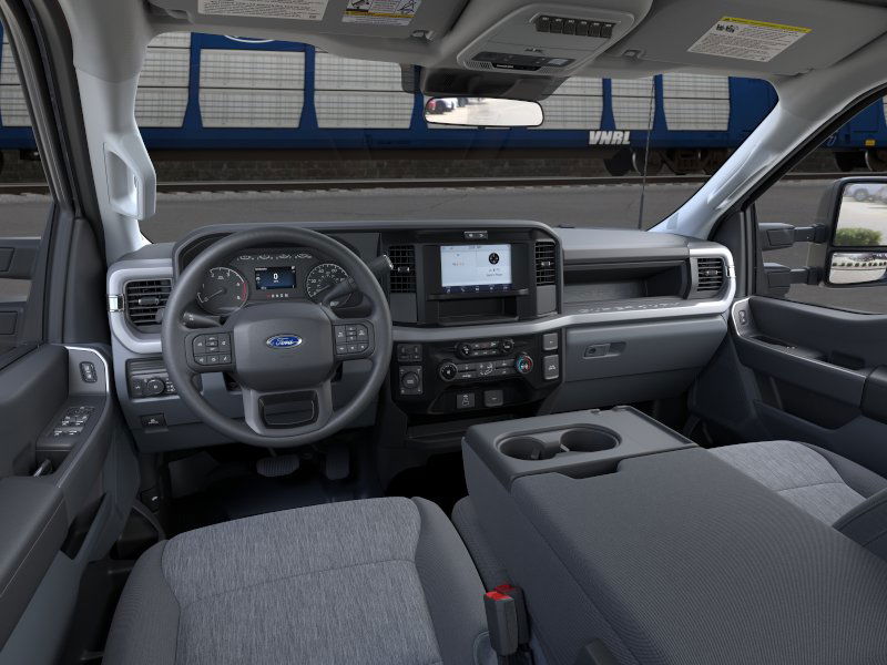 2026 Ford F-250 photo 8