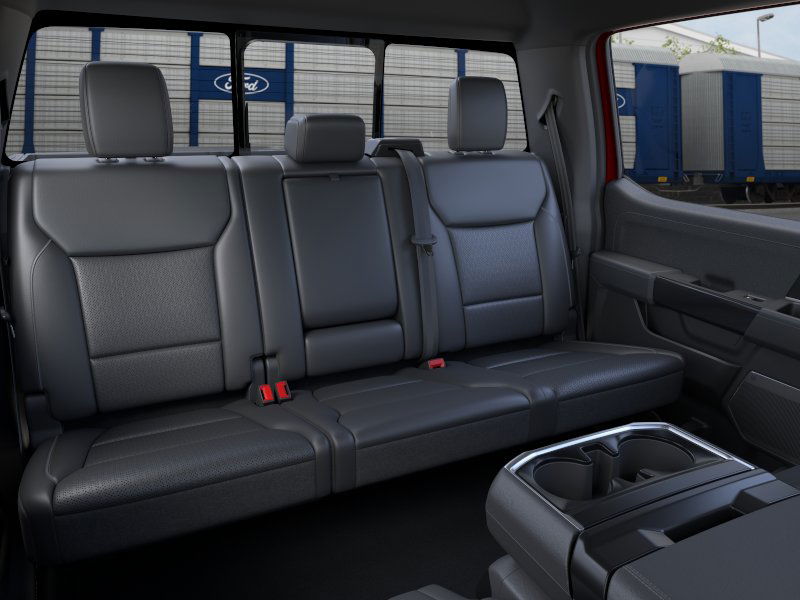 2025 Ford F-150 Lariat photo 8