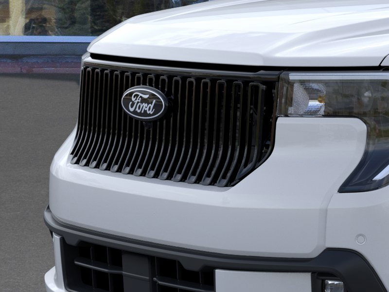 2025 Ford Maverick photo 11