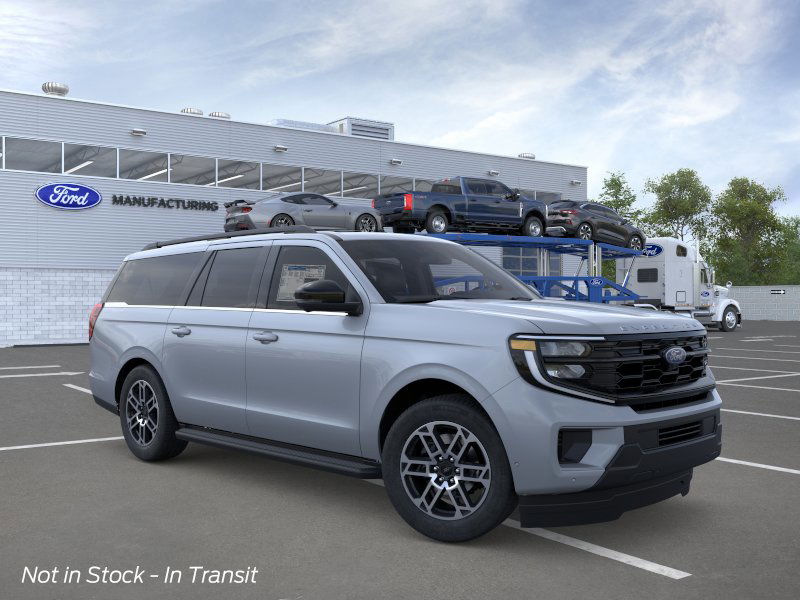 2025 Ford Expedition MAX photo 5