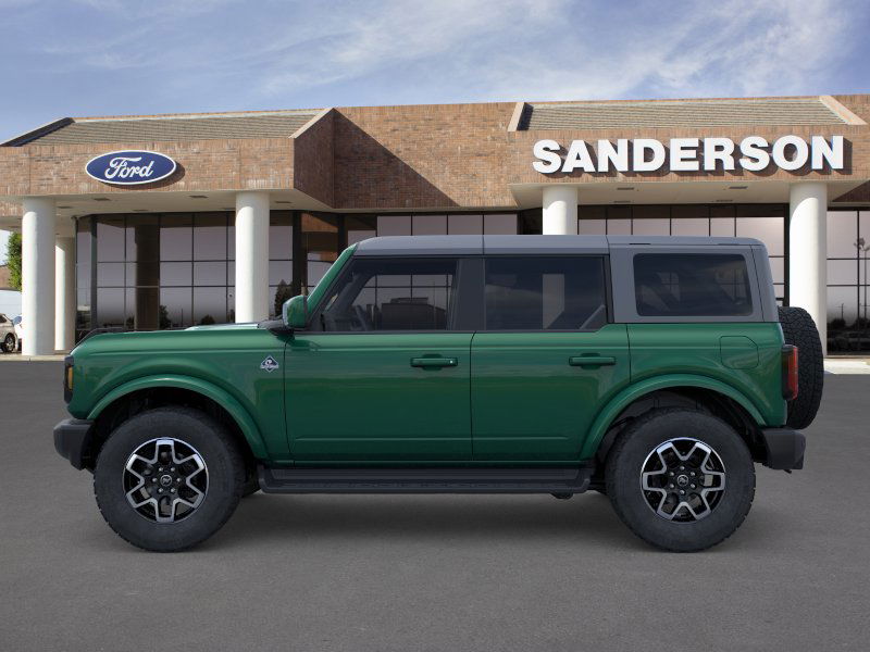 2025 Ford Bronco Outer Banks photo 3