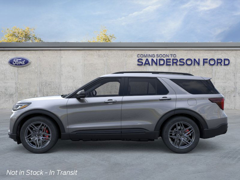 2025 Ford Explorer ST photo 4