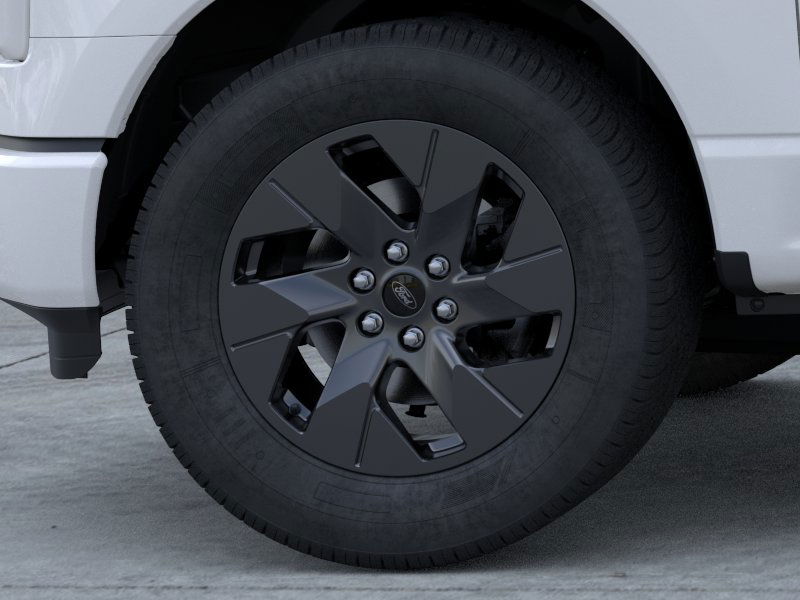 2025 Ford F-150 Lightning photo 19