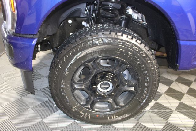 2026 Ford F-350 XL photo 8