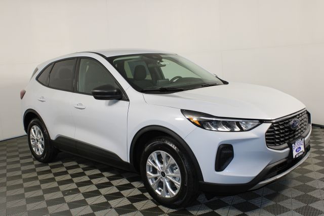2025 Ford Escape Active photo 2