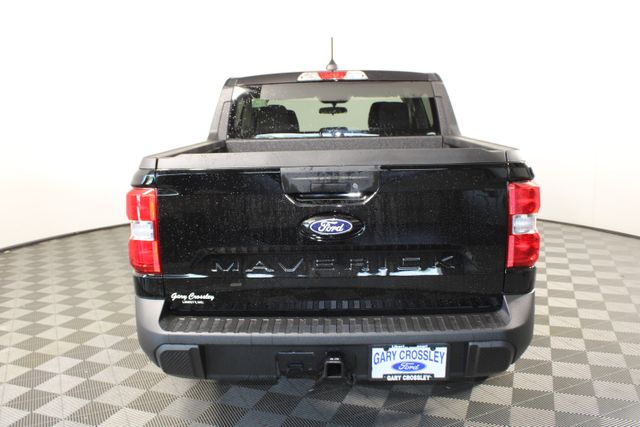 2025 Ford Maverick XLT photo 2