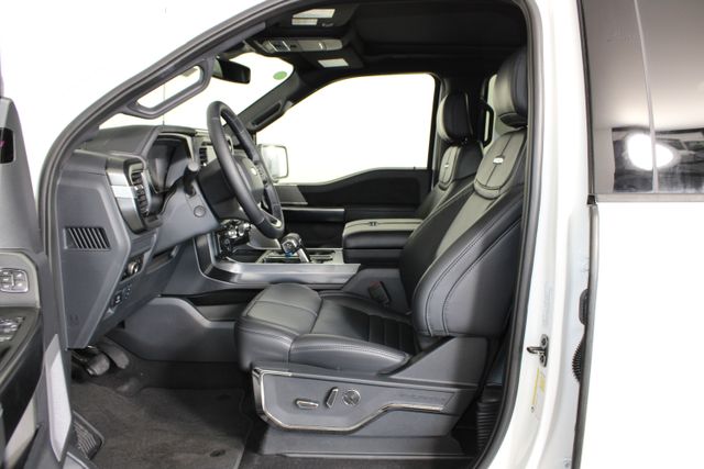2025 Ford F-150 Platinum photo 4