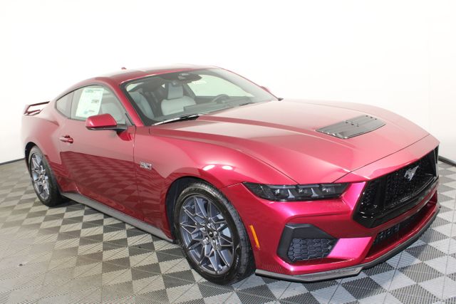 2025 Ford Mustang GT's photo