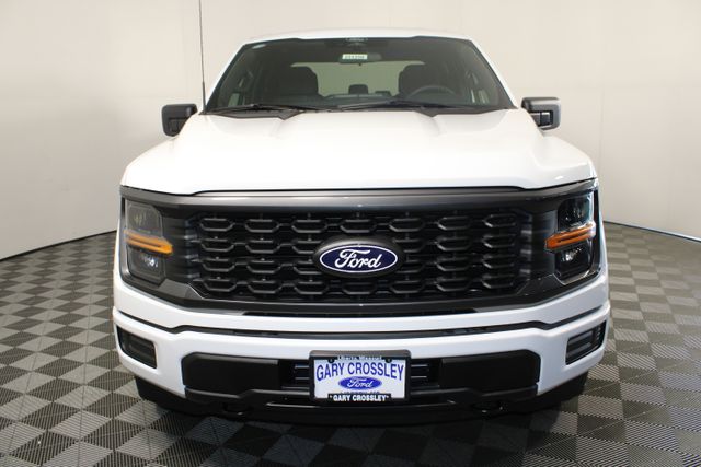 2025 Ford F-150 STX photo 6