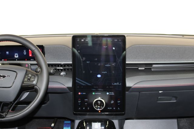 2025 Ford Mustang Mach-E Premium photo 18