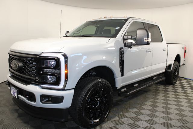 2025 Ford F-250 XLT photo 6
